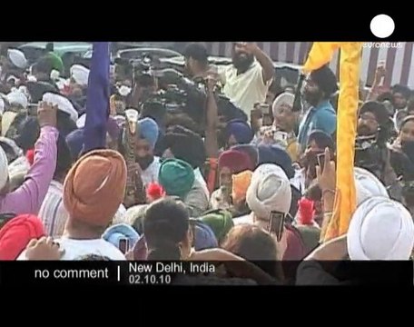 Queen's Baton Relay for 2010 Commonwealth Games - no comment