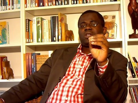 H. Tcheumeleu: Integration und Information.