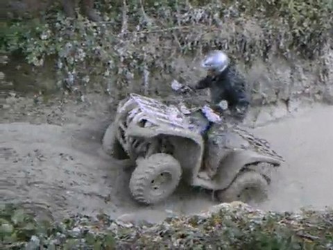Quad au terrain de Suippes (51)