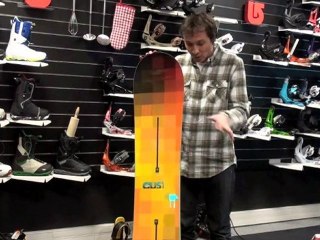Snowleader présente la BURTON Custom Flying V
