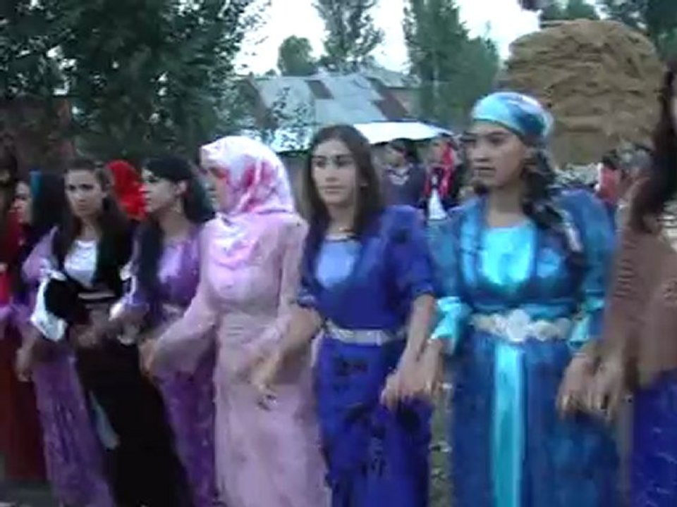 yüksekova düğünleri 3 ekim 2010