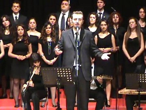 Gülünce Gözlerinin İçi Gülüyor - Ömer KAYA