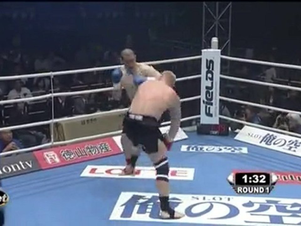 SERGEY KHARITONOV vs TAKUMI SATO- K-1 WG