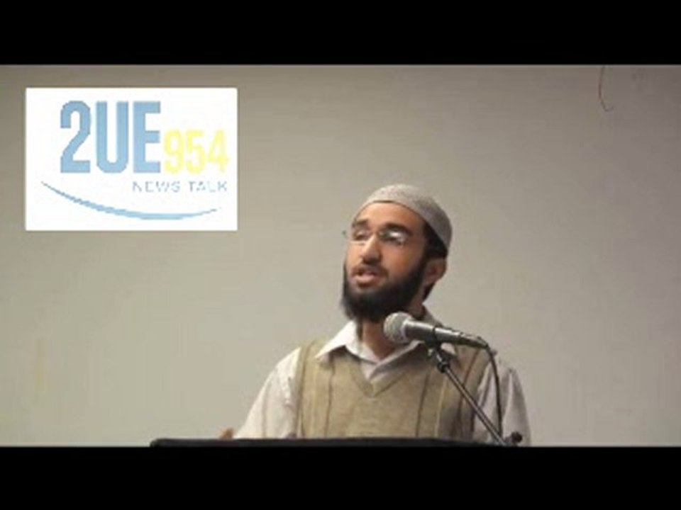 Khilafah Conference Aus 2010 - Radio 2UE interview; HT media rep Uthman Badar with The Murrays.