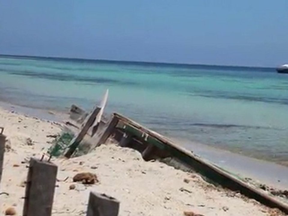 جزيرة قوريا منستير تونس