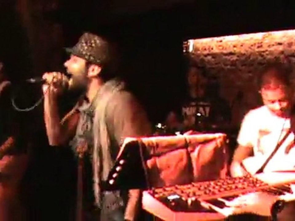 Cem Kılıç - Beni Benimle Bırak