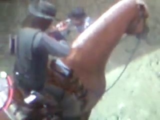 BUG READ DEAD REDEMPTION!!