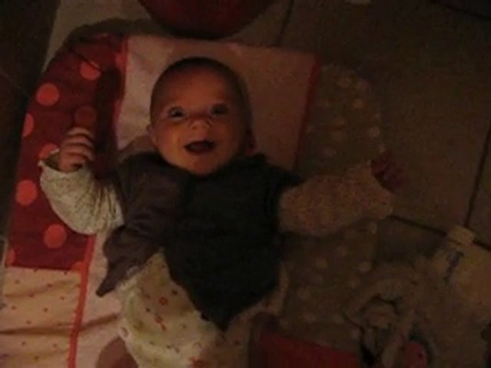 On va prendre.... LE BAIN  Louise explosée de rire !