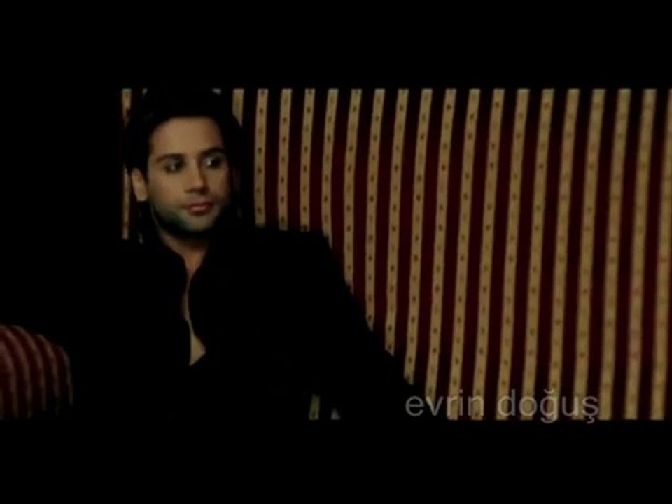 Dimdik Ayakta Yürü (Doğuş)