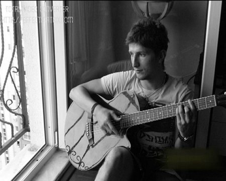 Ayrılık Hikayesi - Soner Bilal Kahveci