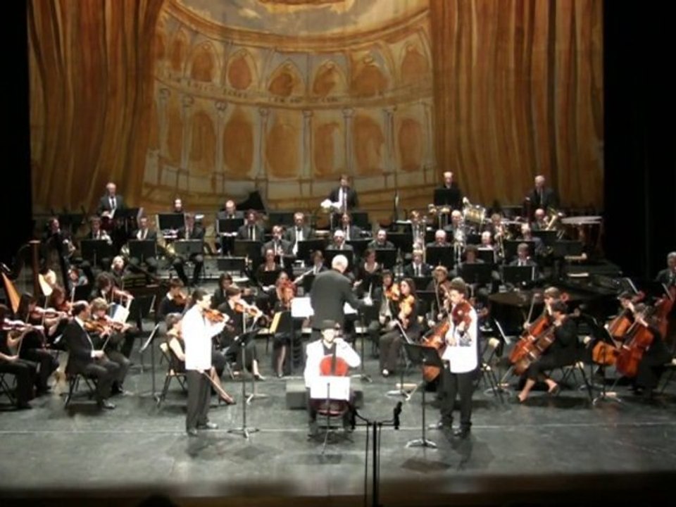 "Concerto tribal" triple concerto pour trio à cordes&orchest