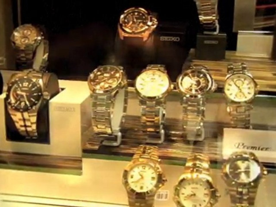 Jewellers Brisbane Val-Ray Showcase Jewellers QLD