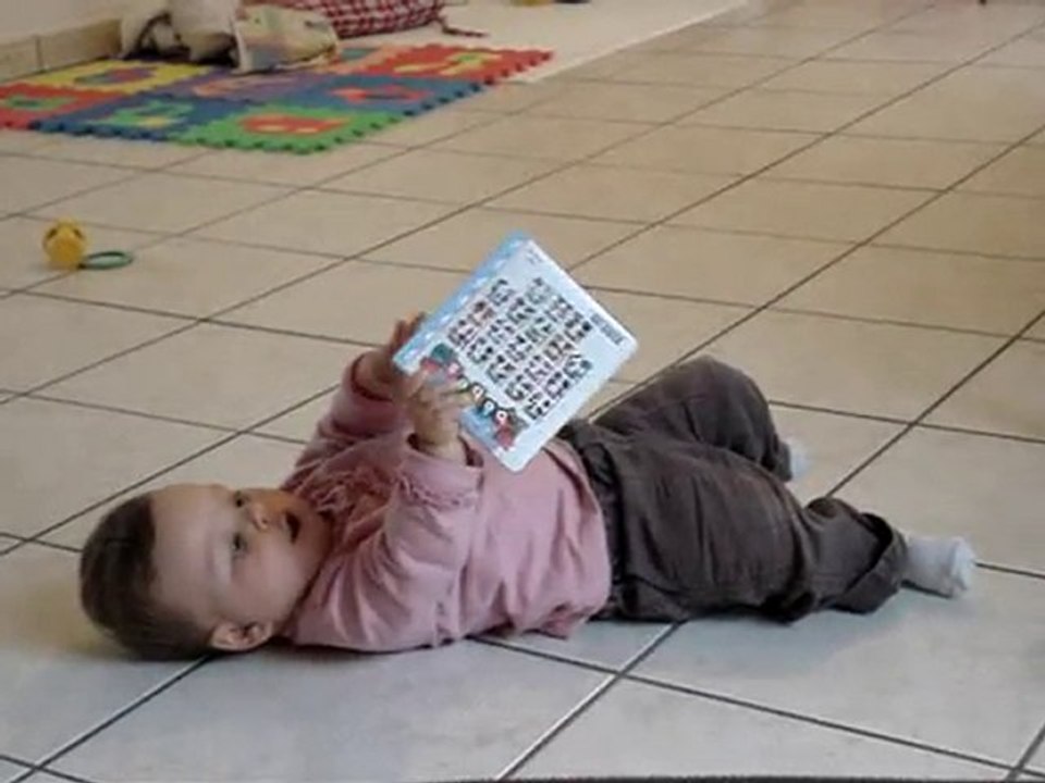 Alice et la lecture!