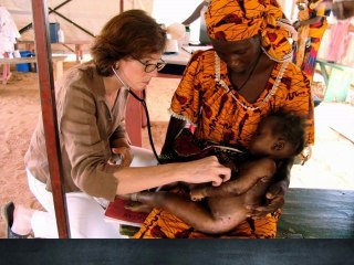 Η.Π.Α. Ένα πρότυπο δύο ταχυτήτων