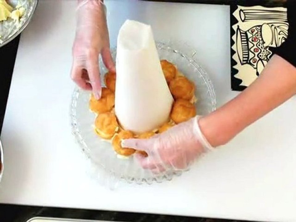 How to Make a Croquembouche