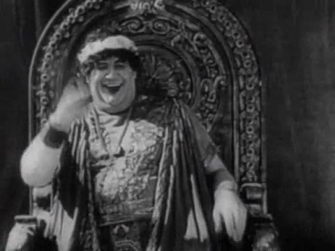 film muet en noir et blanc - Les trois ages