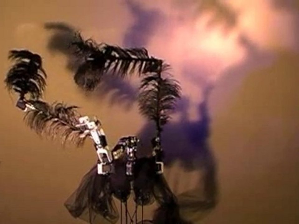 Dancing Swedish Robot Swan