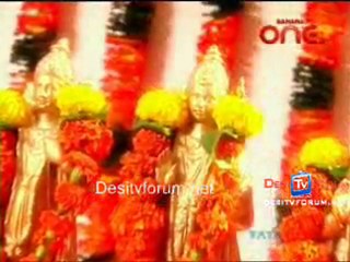 Woh Rehne Wali Mehlon Ki - 5th October 2010 - Part1