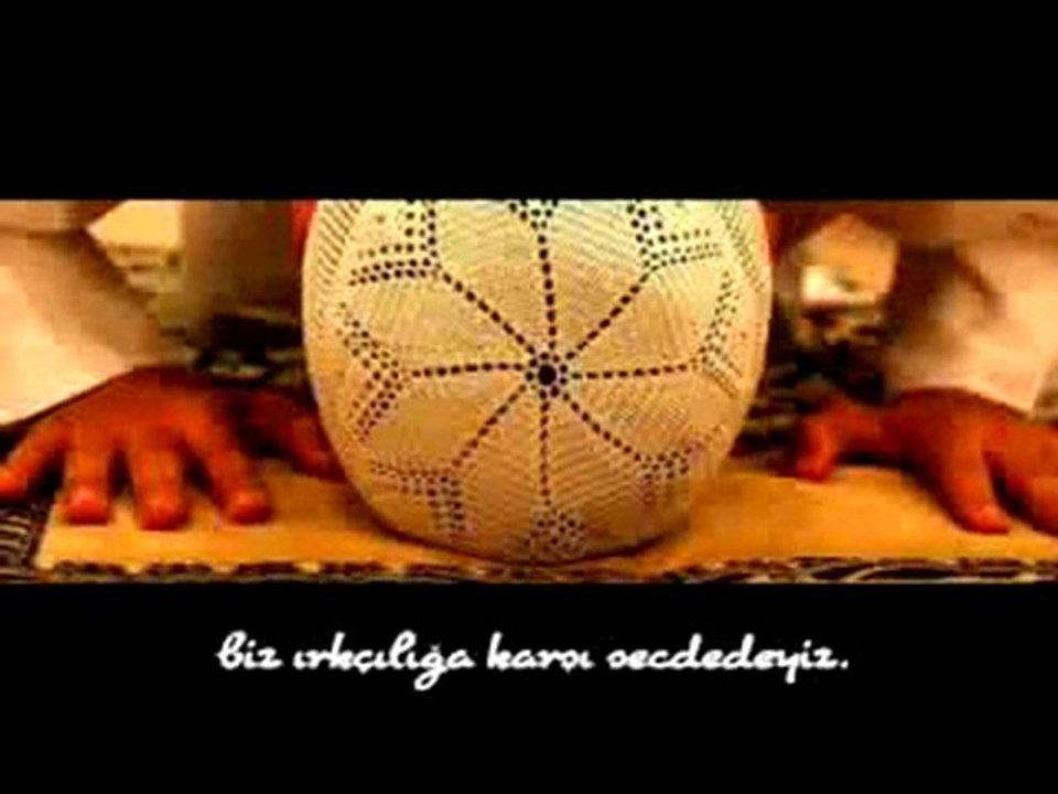 Biz Irkçılığa Karşı Secdedeyiz!