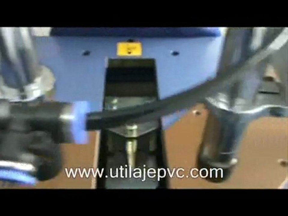 Utilaje termopan masina de sertizat aluminiu WZ 136