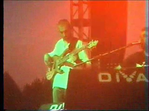 AHMET KAYA MUSTAFA TEZCAN KARANLIKTA ÖZGÜN PROTEST BAGLAMA