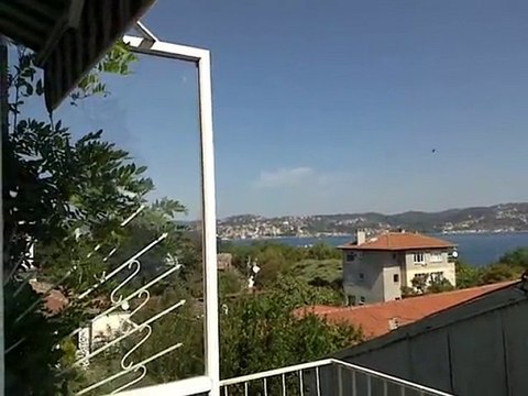 Yeniköy de Keyifli Boğaz Manzarası