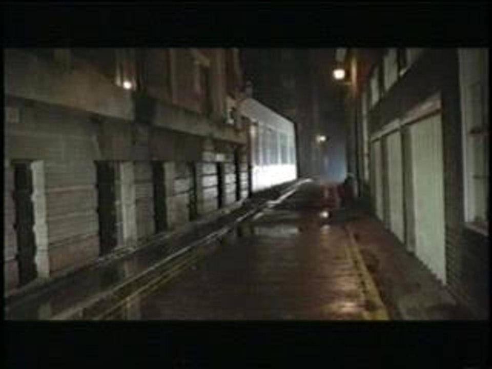 Blur - Charmless Man