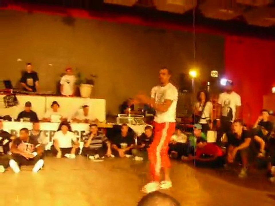Bboy France Qualif Alsace 2010 Quart Final_ Babouin Vs Karim