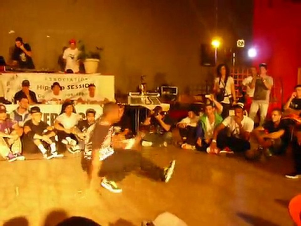 Bboy France Qualif Alsace 2010 Demi-Final Thug Vs Seb