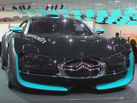 UP24.TV Paris Motor Show 2010: Greencars (DE)
