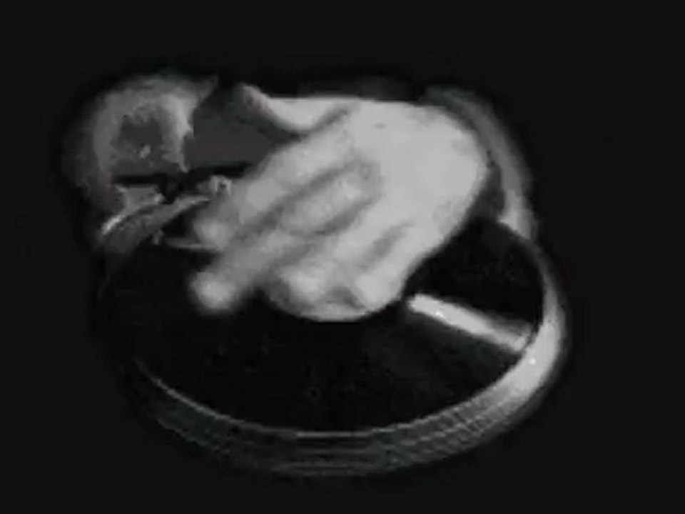 DJ