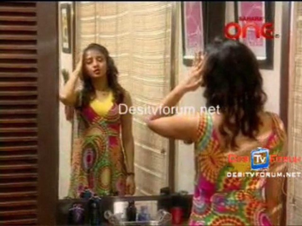 Woh Rehne Wali Mehlon Ki - 6th October 2010 - Part2