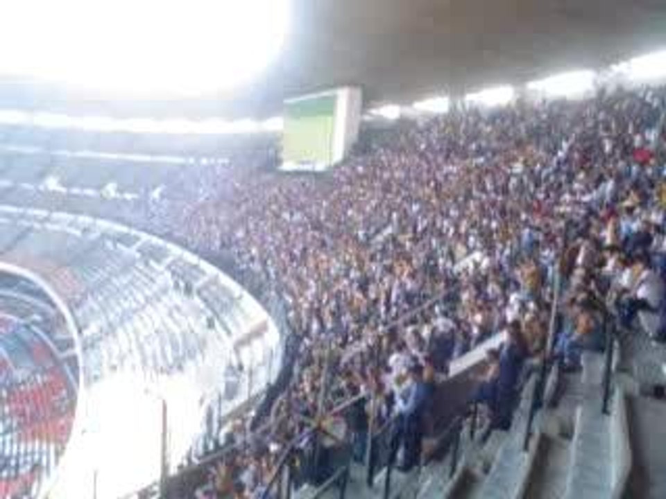 La Rebel en el azteca