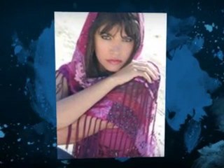 Devin Devasquez: Autographed 8x10 Photo