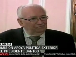 Comisión apoya política exterior del presidente Santos