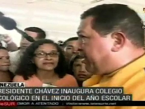 Chávez inauguró ciclo escolar en Venezuela