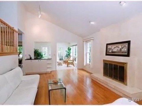 Homes for Sale - 2313 Mohawk Ln - Glenview, IL 60026 - Coldw