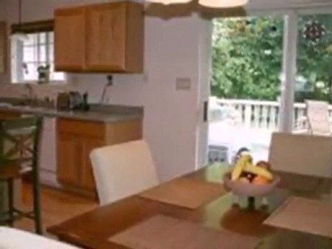 Homes for Sale - 212 Hargrove Pl - West Bend, WI 53095 - Col