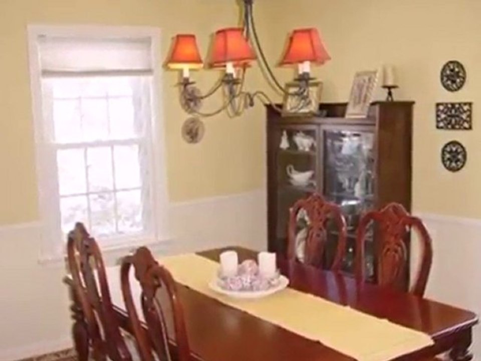 Homes for Sale - 1 Hiawatha Dr - Clarendon Hills, IL 60514 -