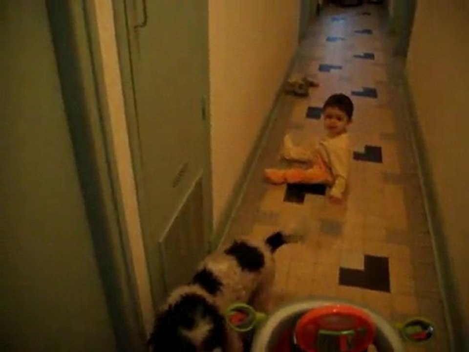 Charly et son trotteur