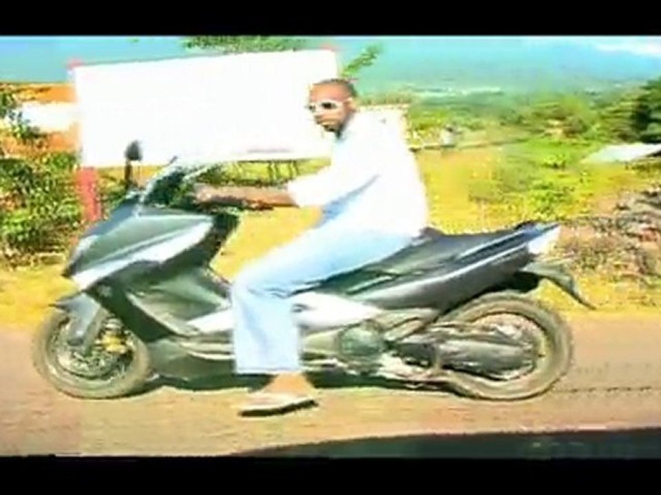 CROMA - LA CROMANIE  (( Le Clip ))