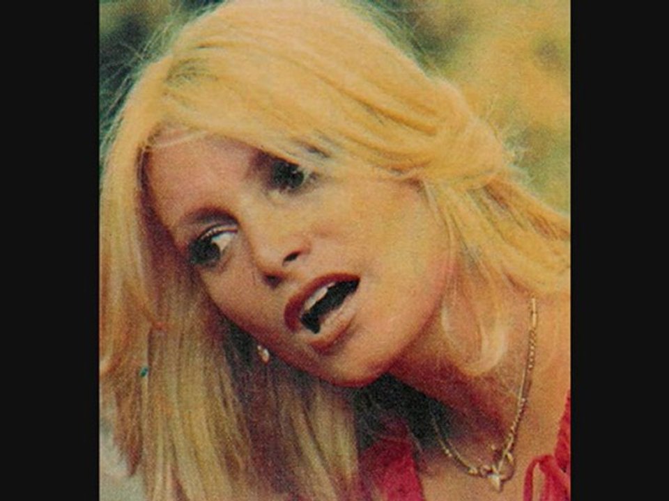 Ajda Pekkan & Sibel Tüzün - ERKEKLERİ TANIYIN