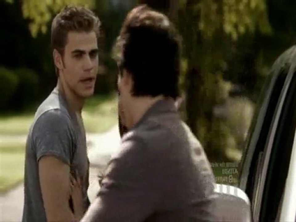 Stefan,Elena,Damon 2.sezon 3.bölüm-Kiss