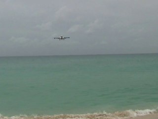 Air France Jet Landing in St. Martin
