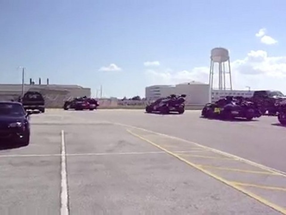 Transformers 3 Kennedy Space Center Autobots VAB part 2