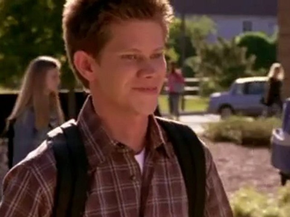 One tree Hill, 8x03 - Theme by Patrick Stump