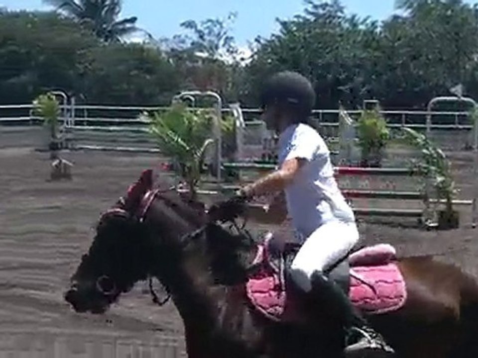 03.10.10 - club 2 vitesse -  Sarah Iolande