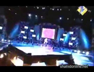 shahid kapoor @ Idea Rocks India concert
