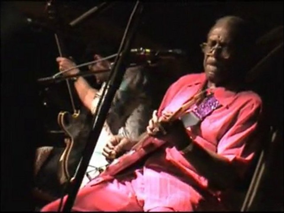 EDDIE C CAMPBELL BLUES LIVE AT THE BANANA PEEL BELGIUM OKT 2