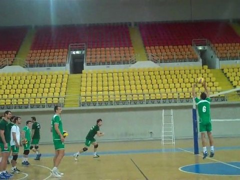 Prasina Nea: Panathinaikos - AEK Karava